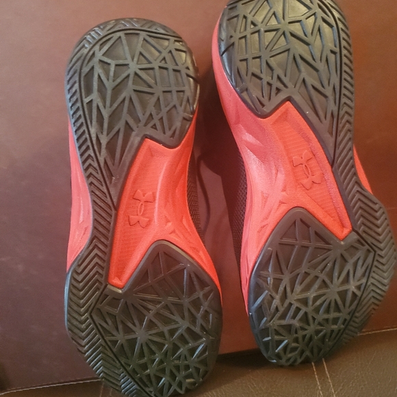 Under Armour sneakers - Picture 4 of 5